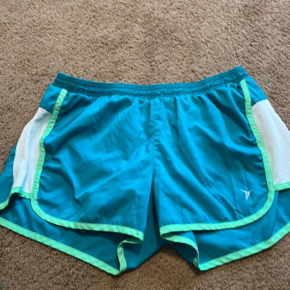 Light turquoise old navy active shorts